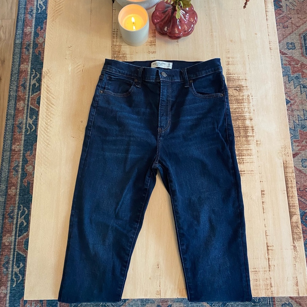 Abercrombie & Fitch Super Skinny High Rise Jean